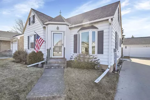 433 De Pere Rd, Denmark, WI 54208