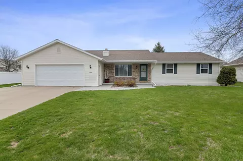 2549 Gemini Rd, Green Bay, WI 54311