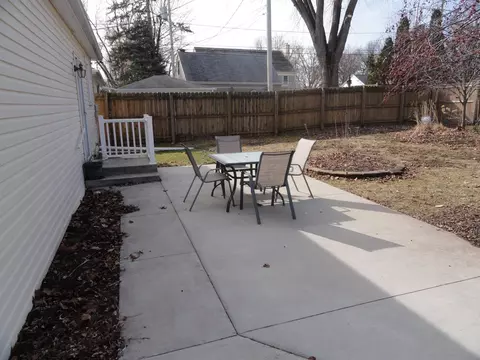 347 E Frances St, Appleton, WI 54911 photo 17