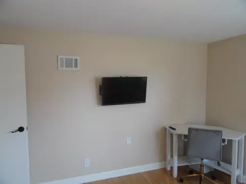 347 E Frances St, Appleton, WI 54911 photo 10