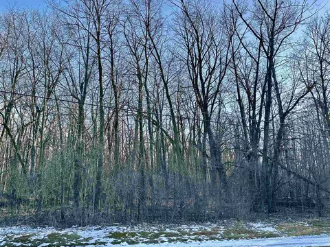 indian point road, Oshkosh, WI 54901