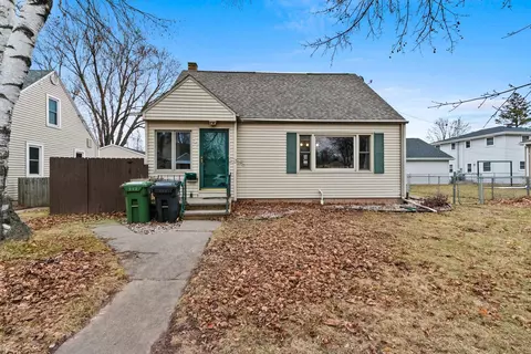 337 S Sidney St, Kimberly, WI 54136