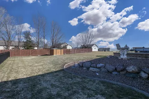 Exterior - 547 Fair St, Wrightstown, WI 54180 photo 8 of 10