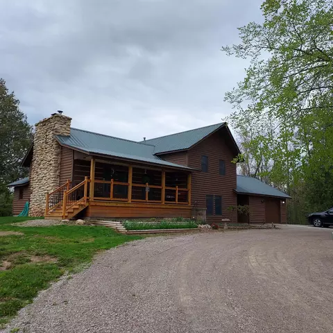 w3598 County Road 338, Wallace, MI 49893