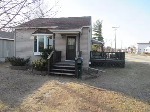 3123 Hannah St, Marinette, WI 54143