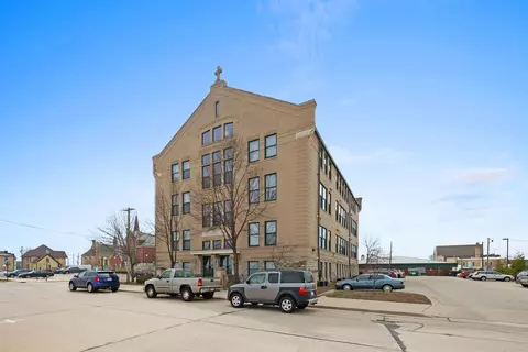 1800 Jefferson St, Two Rivers, WI 54241