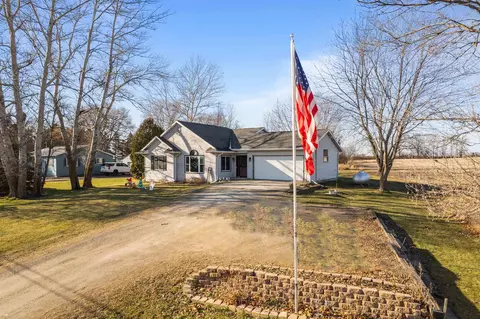 1099 Hwy 26, Oshkosh, WI 54904