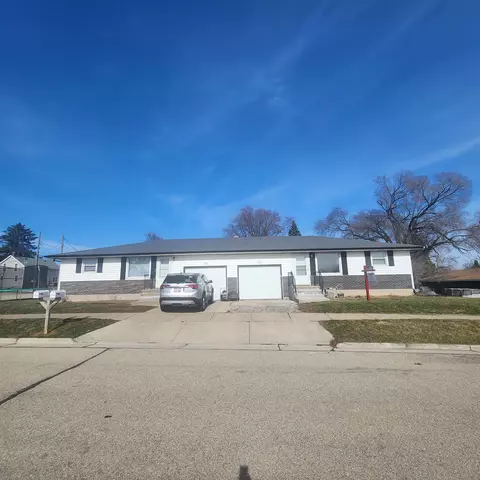 1134 High St, Kaukauna, WI 54130