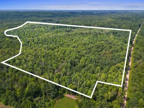 8461 Alder Ln, Suring, WI 54174