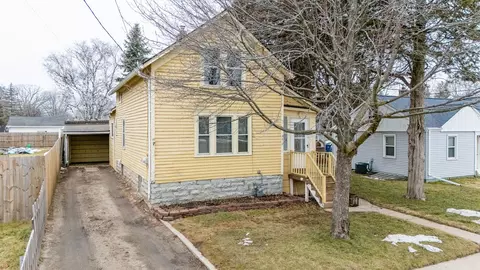 1107 Georgia St, Oshkosh, WI 54902