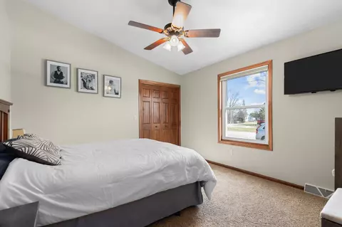 750 E Scott St, Omro, WI 54963 photo 15