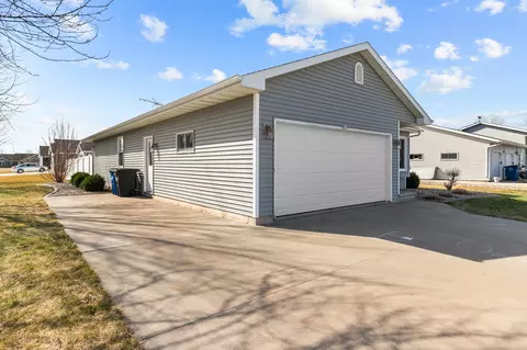 750 E Scott St, Omro, WI 54963 photo 42