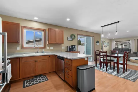750 E Scott St, Omro, WI 54963 photo 11