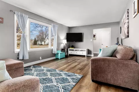 Living - 2100 S Jackson St, Appleton, WI 54915 photo 3 of 3