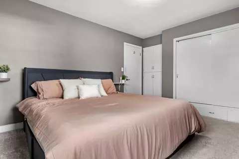 Bedroom - 2100 S Jackson St, Appleton, WI 54915 photo 1 of 4
