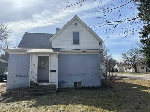 528 Portage St, Fond Du Lac, WI 54935
