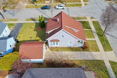 View/Area - 1006 W Lorain St, Appleton, WI 54914 photo 3 of 4