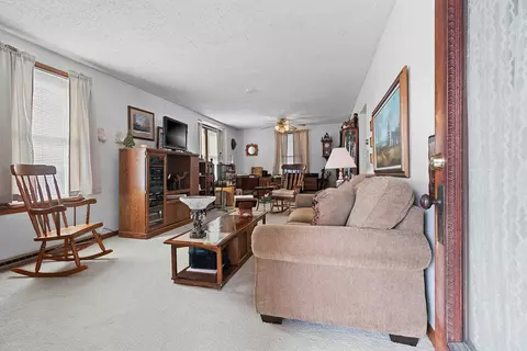 Entry Way - 1006 W Lorain St, Appleton, WI 54914 photo 1 of 2