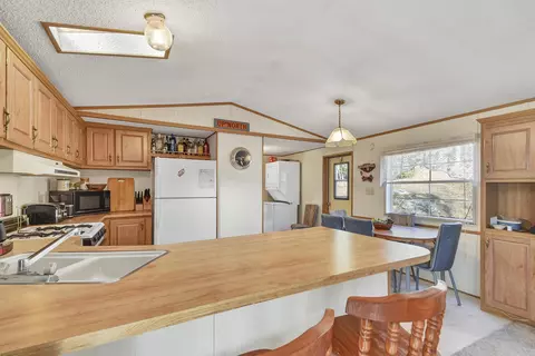 w11532 Lodge Lane, Crivitz, WI 54114 photo 10