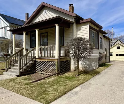 181 3rd St, Fond Du Lac, WI 54935