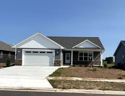 W6542 E Steamboat Lane, Appleton, WI 54915