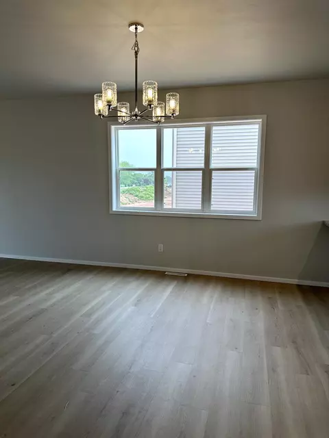 W6538 E Steamboat Lane, Appleton, WI 54915 photo 4
