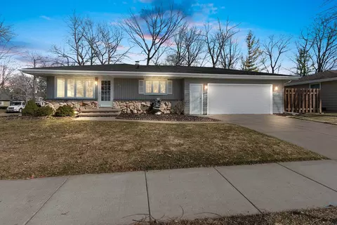 506 S Clara St, Appleton, WI 54915