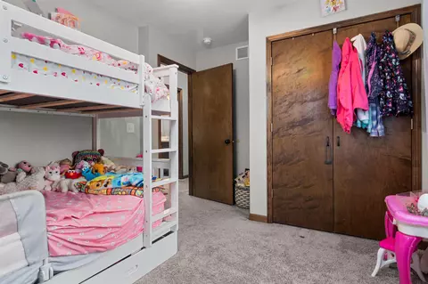 807 E Harding Dr, Appleton, WI 54915 photo 8