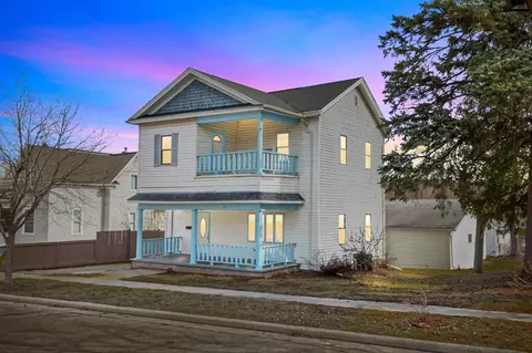 176 N Swetting St, Berlin, WI 54923