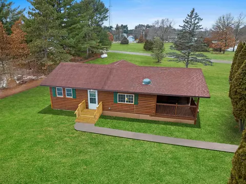 1187 N Gale Dr, Wisconsin Dells, WI 53965