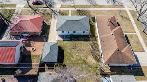 Exterior - 1100 E Marquette St, Appleton, WI 54911 photo 6 of 6