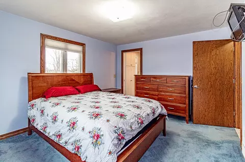 Bedroom - 3019 N Abendroth St, Appleton, WI 54914 photo 2 of 9