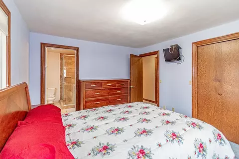 Bedroom - 3019 N Abendroth St, Appleton, WI 54914 photo 3 of 9