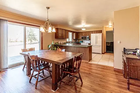 Dining - 3019 N Abendroth St, Appleton, WI 54914 photo 2 of 3