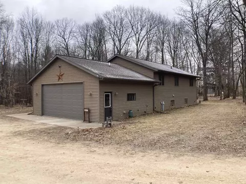 w6138 Park Avenue, Shawano, WI 54166