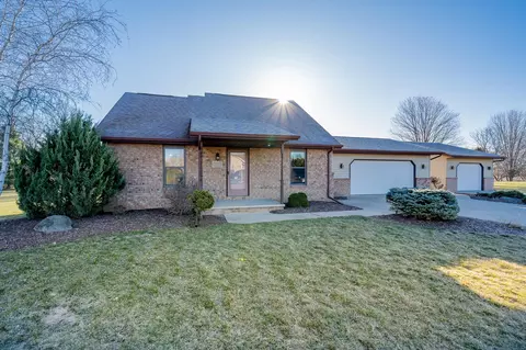 N3622 Ch View Lane, Appleton, WI 54913