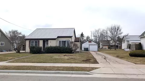 515 Mill St, Reedsville, WI 54230