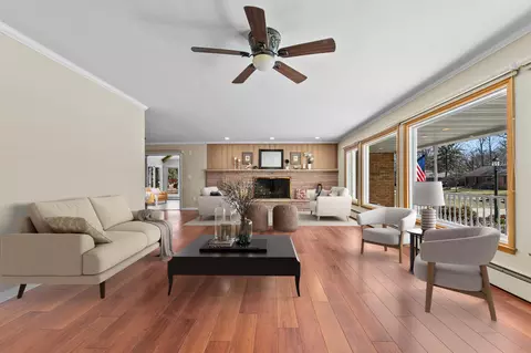 Living - 1100 E Melrose Ave, Appleton, WI 54911 photo 1 of 3