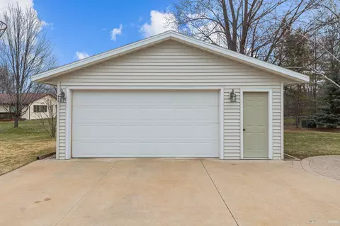 2600 S Eric Dr, Appleton, WI 54915 photo 31