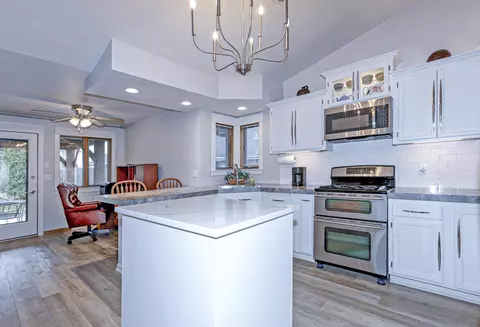 Kitchen - 2680 N Millbrook Rd, Appleton, WI 54914 photo 2 of 2