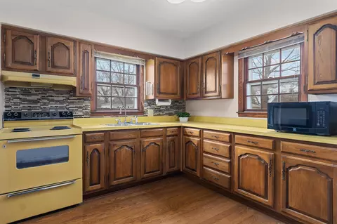 616 N Douglas St, Appleton, WI 54914 photo 8
