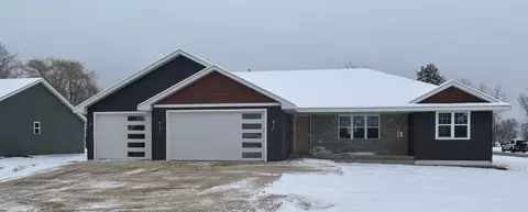 14611 Ferndale Ct, Maribel, WI 54227
