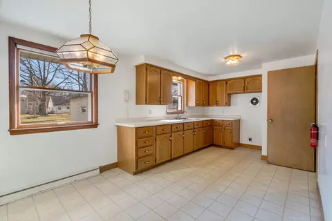 527 E Wilson Ave, Appleton, WI 54915 photo 15