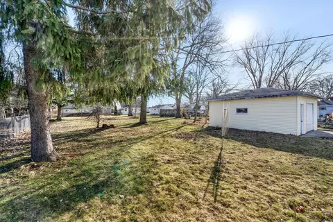 527 E Wilson Ave, Appleton, WI 54915 photo 12