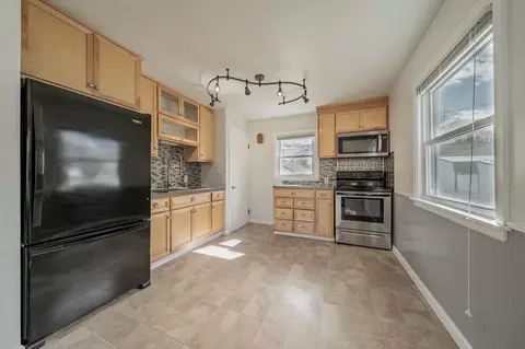Kitchen - 945 Short St, Appleton, WI 54915 photo 1 of 3