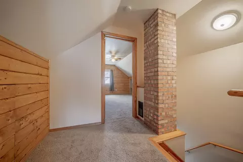 Entry Way - 945 Short St, Appleton, WI 54915 photo 2 of 2