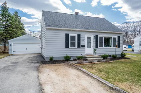 945 Short St, Appleton, WI 54915