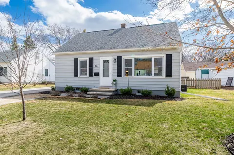 Exterior - 945 Short St, Appleton, WI 54915 photo 2 of 5