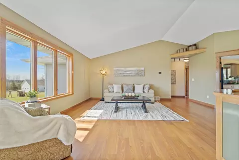 n433 Foxwood Drive, Appleton, WI 54914 photo 8