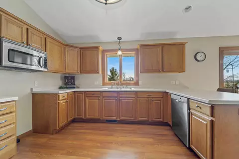 n433 Foxwood Drive, Appleton, WI 54914 photo 12